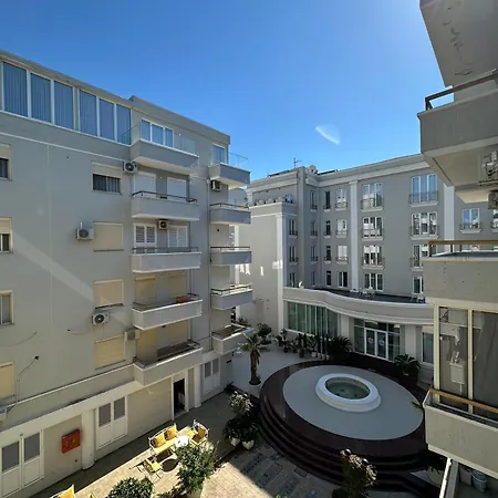 Apartmán Sea View Apartament. Luxury Area In Beach. Durrës